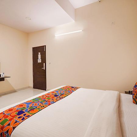 Fabhotel Leela Park Bangalore Exterior photo