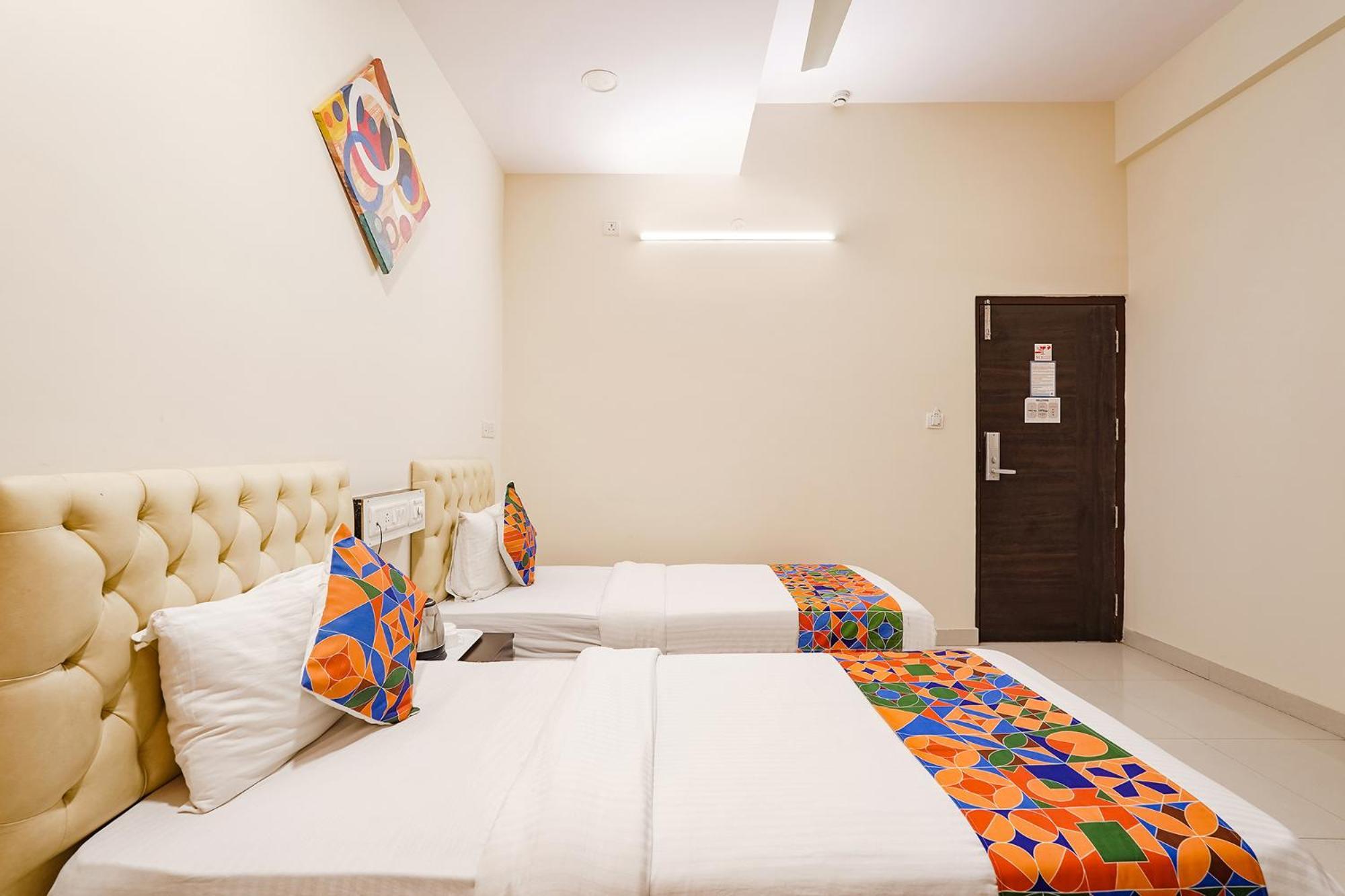 Fabhotel Leela Park Bangalore Exterior photo